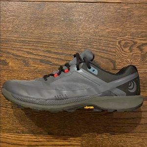 Topo Athletic Runventure 3